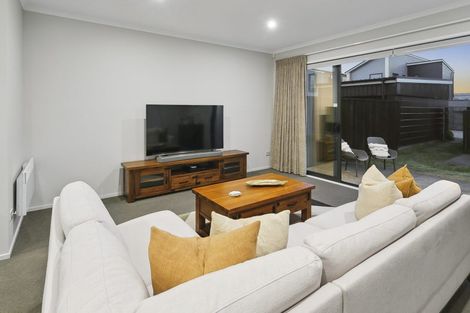 Photo of property in 12 Rangihina Road, Hobsonville, Auckland, 0616