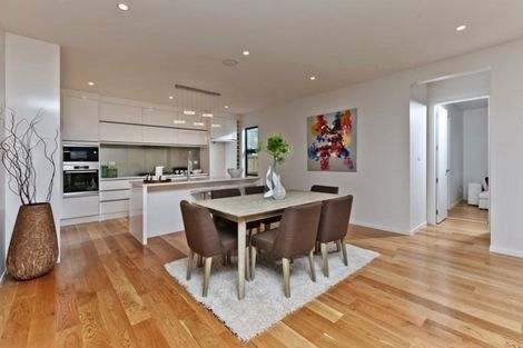 Photo of property in 18 Spyglass Street, Red Beach, 0932