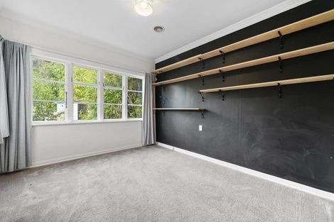 Photo of property in 35 Kopara Grove, Stokes Valley, Lower Hutt, 5019