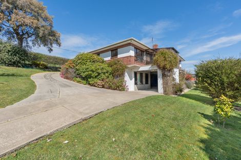 Photo of property in 8 Allen Road, Green Island, Dunedin, 9018