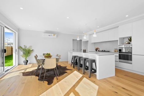 Photo of property in 23 Symes Drive, Red Beach, 0932