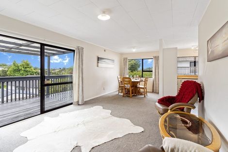 Photo of property in 28 Moire Road, Massey, Auckland, 0614