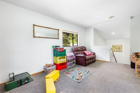 Photo of property in 8 Paremata Drive, Paremata, Porirua, 5024