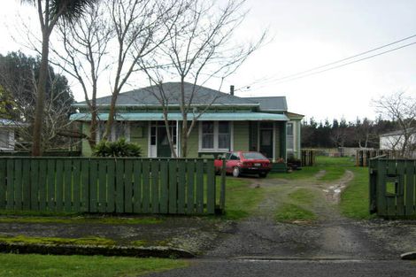 Photo of property in 78- 80 Kent Street, Carterton, 5713