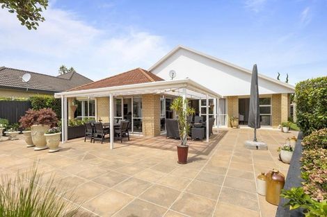 Photo of property in 15 Keppoch Court, Dannemora, Auckland, 2016