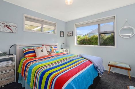 Photo of property in 10 Farnworth Avenue, Holdens Bay, Rotorua, 3010