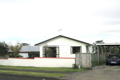 Photo of property in 23 Sandgate Avenue, Botany Downs, Auckland, 2010