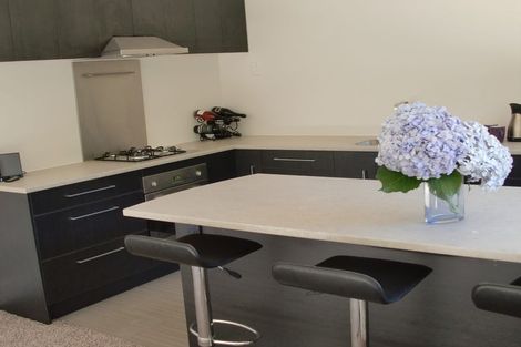 Photo of property in 26 Rangiora Avenue, Kaiwharawhara, Wellington, 6035