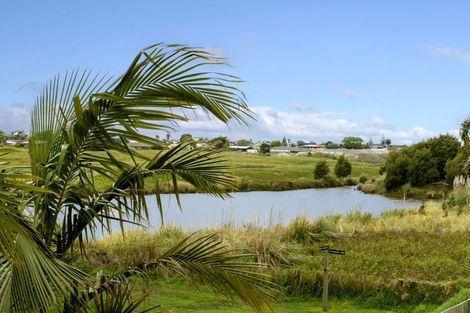 Photo of property in 11/22 Ashley Place, Papamoa Beach, Papamoa, 3118