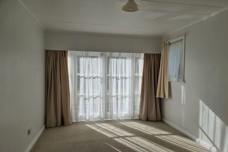 Photo of property in 9 Selby Place, Hokowhitu, Palmerston North, 4410