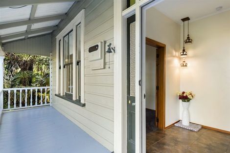 Photo of property in 145 Ocean View Road, Hillcrest, Auckland, 0627