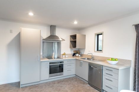 Photo of property in 52 Sunstone Crescent, Brown Owl, Upper Hutt, 5018