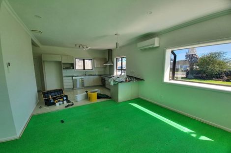 Photo of property in 37 Ballance Avenue, Papatoetoe, Auckland, 2104