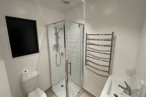 Photo of property in 1/41 High Road, Glenfield, Auckland, 0629