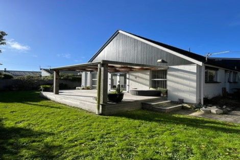Photo of property in 2/240a Estuary Road, South New Brighton, Christchurch, 8062