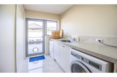 Photo of property in 20 Dunaverty Place, Broomfield, Christchurch, 8042