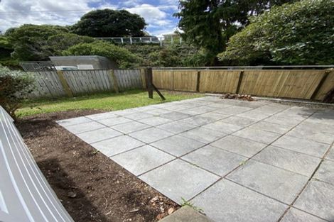 Photo of property in 21f9 Collins Avenue, Tawa, Wellington, 5028