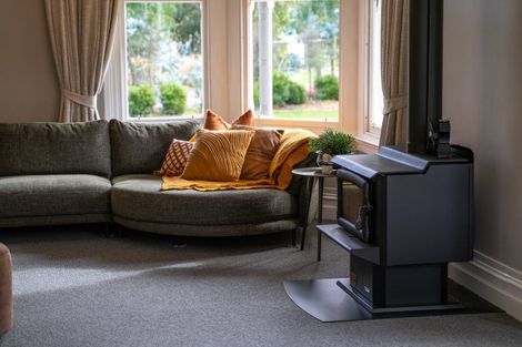 Photo of property in 19 Hythe Street, Athol, 9793