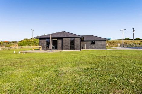Photo of property in 191 Turuturu Road, Hawera, 4674