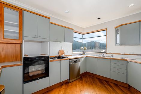 Photo of property in 107 Cockayne Road, Khandallah, Wellington, 6035