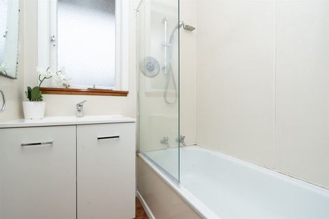 Photo of property in 6 Maple Avenue, Dinsdale, Hamilton, 3204