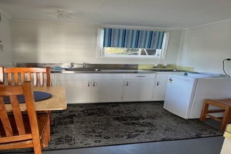 Photo of property in 58 Pioneer Road, Moturoa, New Plymouth, 4310