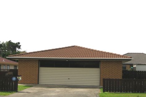 Photo of property in 2/1 Septimus Place, Henderson, Auckland, 0612