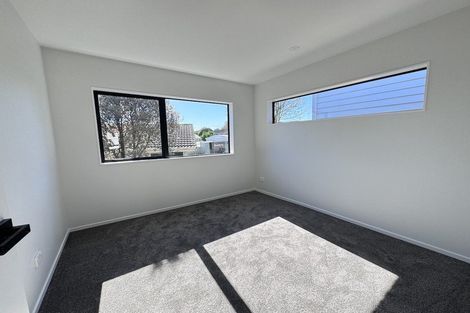 Photo of property in 8 Hobart Crescent, Wattle Downs, Auckland, 2103