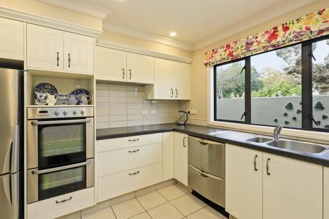 Photo of property in 200 Prospect Road, Hastings, 4122