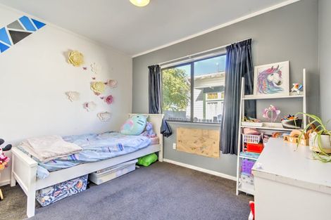 Photo of property in 129a Avalon Drive, Nawton, Hamilton, 3200