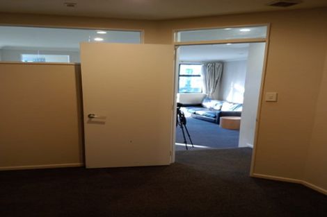 Photo of property in Terrace Garden Apartments, 3e/120 The Terrace, Wellington Central, Wellington, 6011