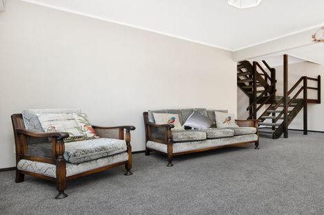 Photo of property in 10/61 Birdwood Avenue, Papatoetoe, Auckland, 2025