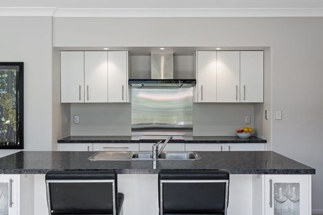 Photo of property in 20a Coolspring Way, Redwood, Christchurch, 8051
