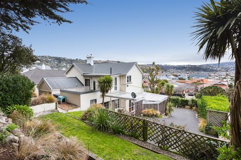 Photo of property in 153 Victoria Road, Saint Clair, Dunedin, 9012
