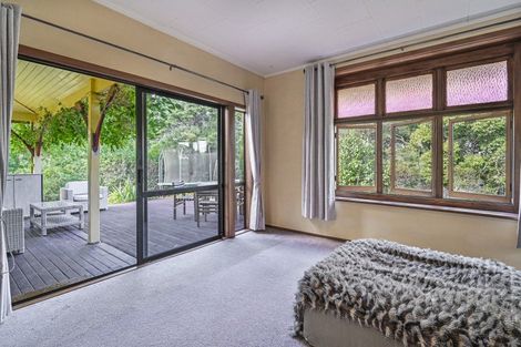 Photo of property in 2553 Taihape Road, Sherenden, Hastings, 4179