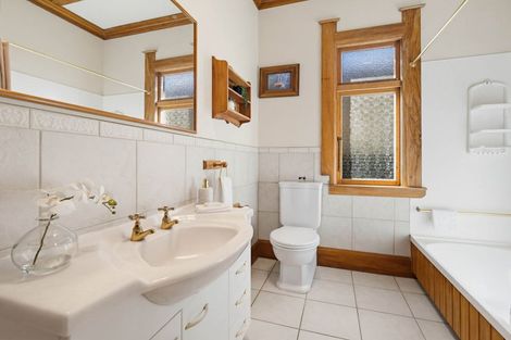 Photo of property in 3 Alan Street, Palmerston North, 4414