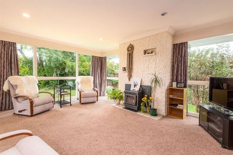 Photo of property in 23 Barnes Road, Redwood, Christchurch, 8051