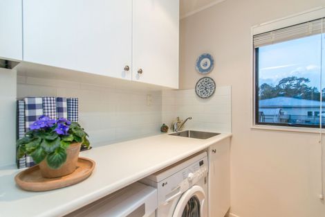 Photo of property in 217 Portage Road, Green Bay, Auckland, 0604