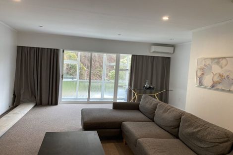 Photo of property in 118 Middleton Road, Churton Park, Wellington, 6037