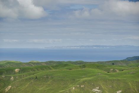 Photo of property in 1447 Ridgemount Road, Tutira, Napier, 4188
