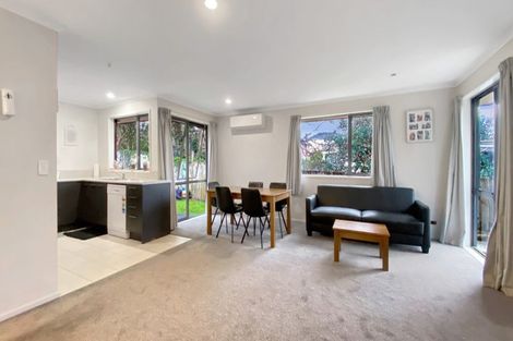Photo of property in 36a Divich Avenue, Te Atatu South, Auckland, 0610
