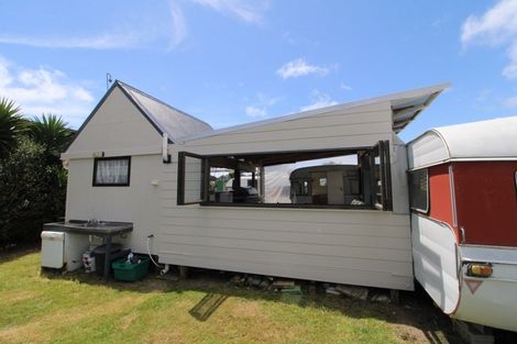 Photo of property in 154 Harbour Drive, Matarangi, Whitianga, 3592