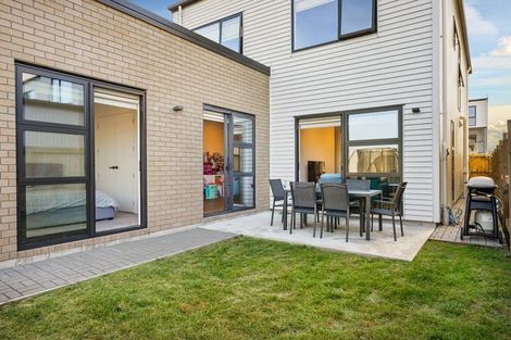 Photo of property in 6 Coast Garden Drive, Hobsonville, Auckland, 0616