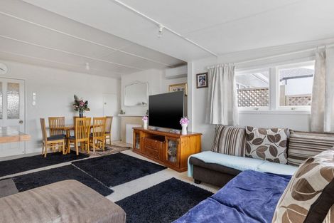 Photo of property in 50b Oxford Street, Te Puke, 3119