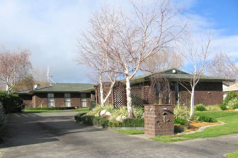 Photo of property in 9 Sandstrom Grove, Feilding, 4702