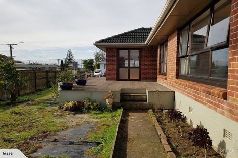 Photo of property in 37 Graeme Avenue, Mangere East, Auckland, 2024