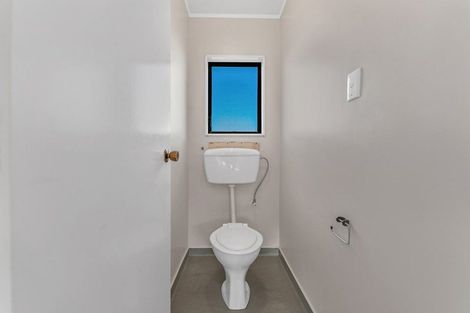 Photo of property in 9b Boundary Road, Opaheke, Papakura, 2113