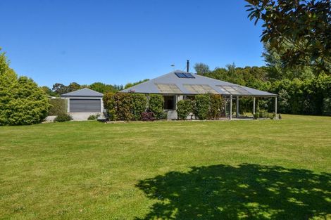 Photo of property in 20 Haringa Road, Carrington, Carterton, 5791