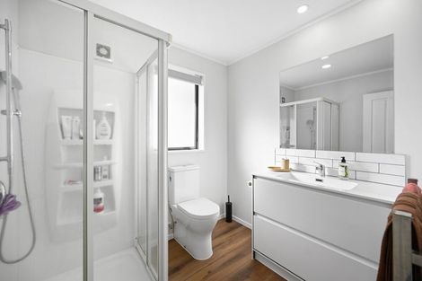 Photo of property in 21 Mangakoea Place, St Andrews, Hamilton, 3200