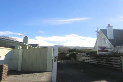 Photo of property in 127a Kings Crescent, Hutt Central, Lower Hutt, 5010